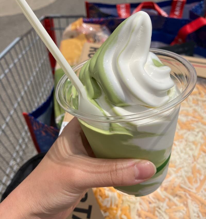 抹茶ミックスソフトクリーム