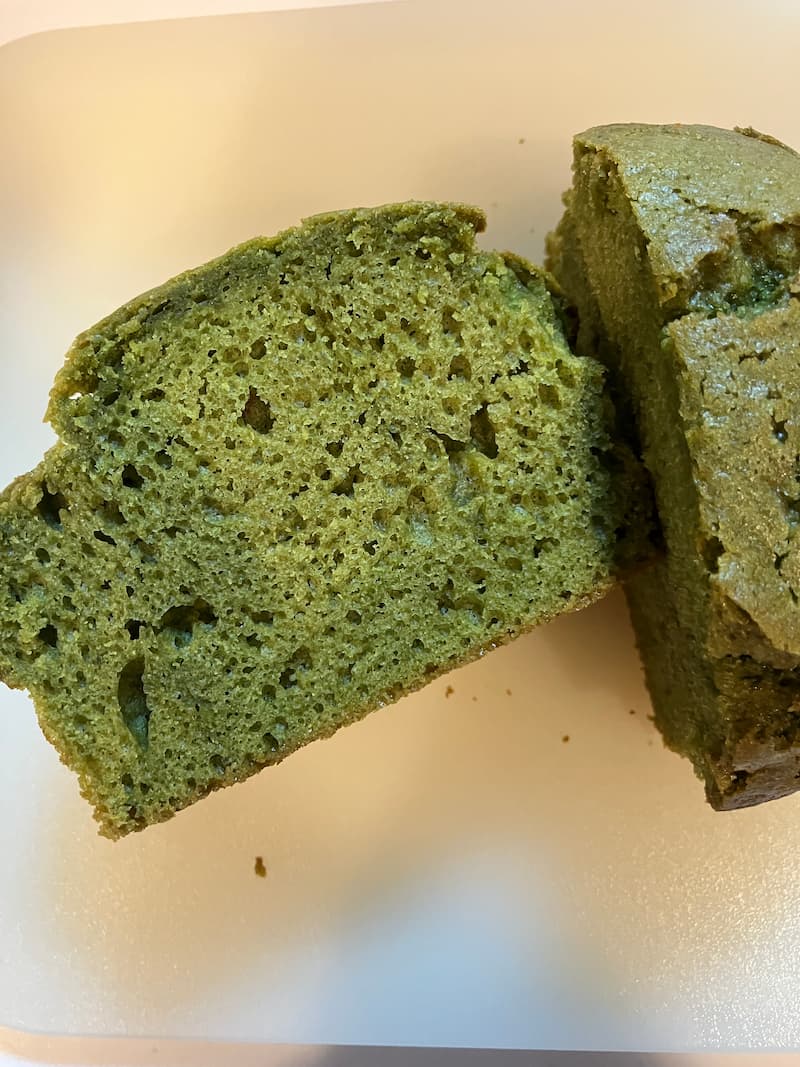 抹茶マフィン断面